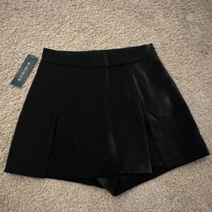 NWT KIRIOUS Black Skirt